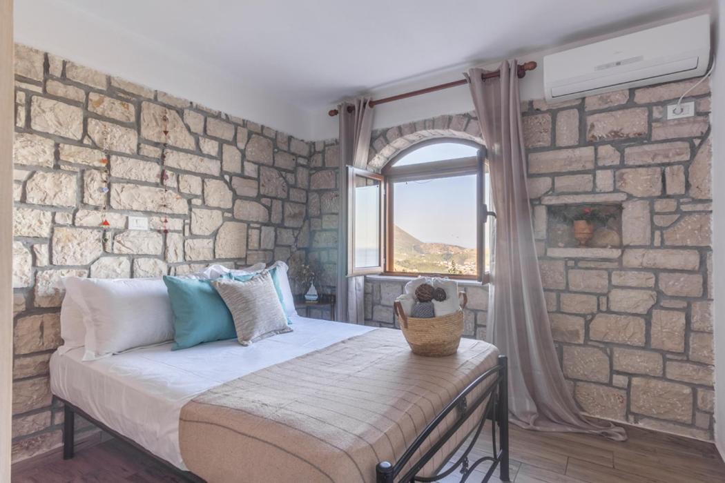 Maria Apartment Himare Fshat